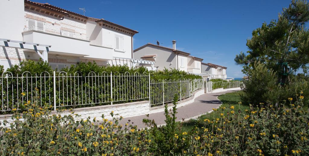 Camere Mare Sirolo Exterior foto